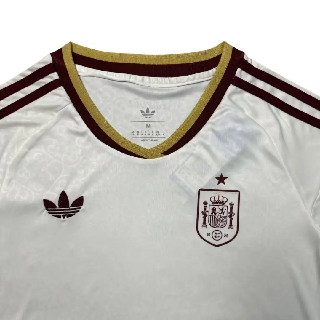 Camiseta de visitante de la selección femenina de España para el Mundial de 2026